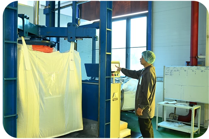 Choosing the Best Bag for Your Industry: FIBC Bags vs. PP Bags, Woven Bags, and Traditional Sacks